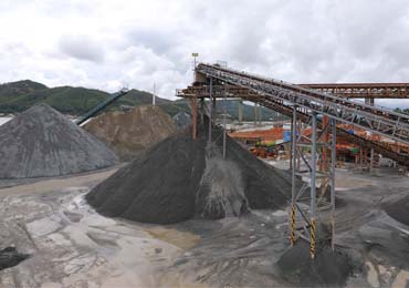 圓振動(dòng)篩客戶使用現(xiàn)場(chǎng)